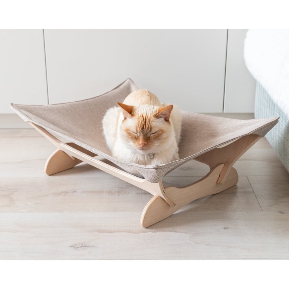 Гамак-лежак для котів PetJoy 55х45х18 см - біло-бежевий