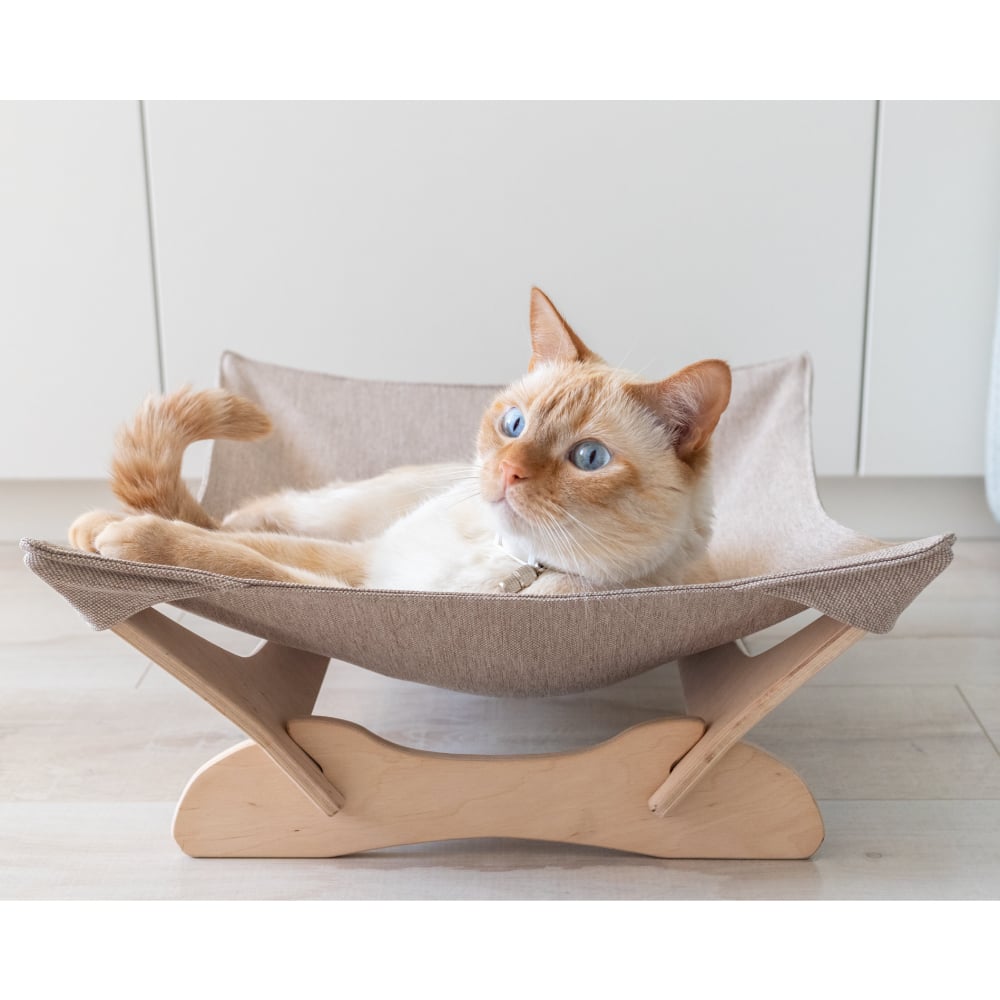 Гамак-лежак для котів PetJoy 55х45х18 см - біло-бежевий